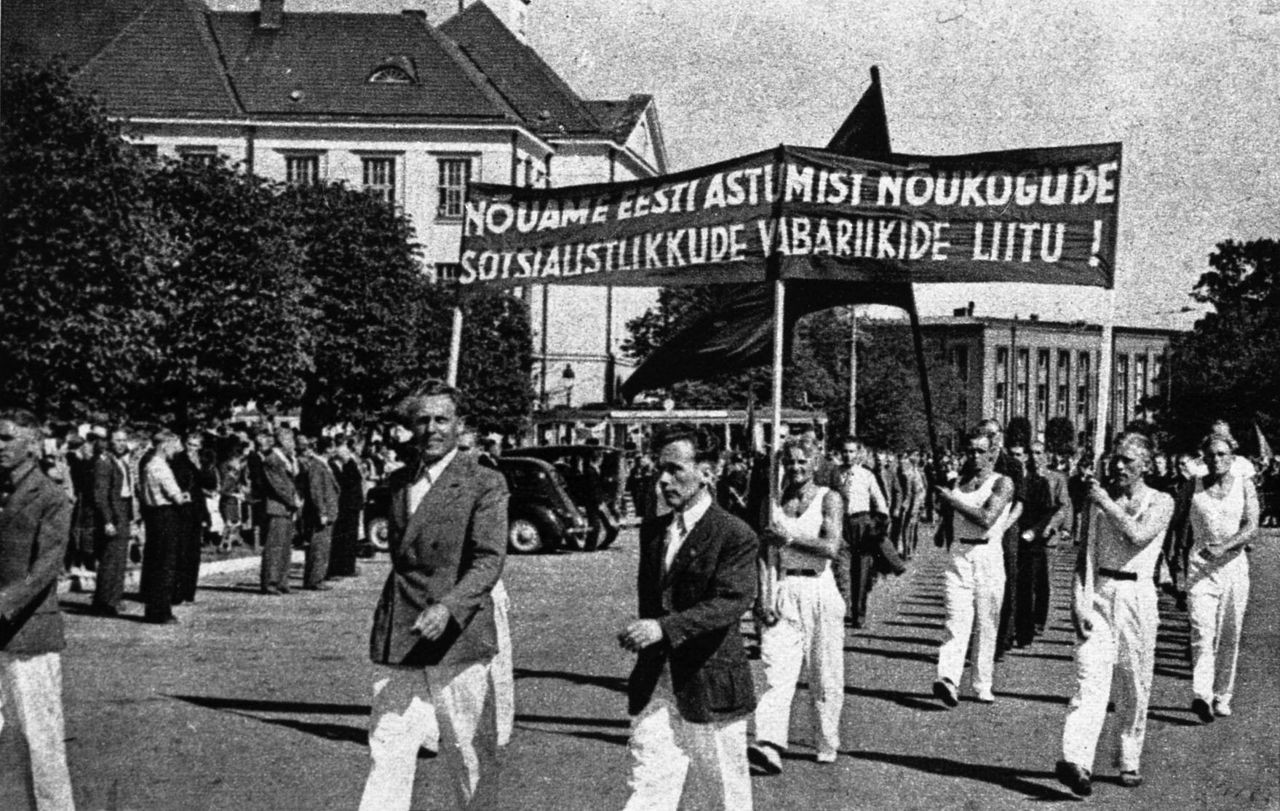 კომუნისტების დემონსტრაცია ტალინში, 1940 წლის 17 ივლისი